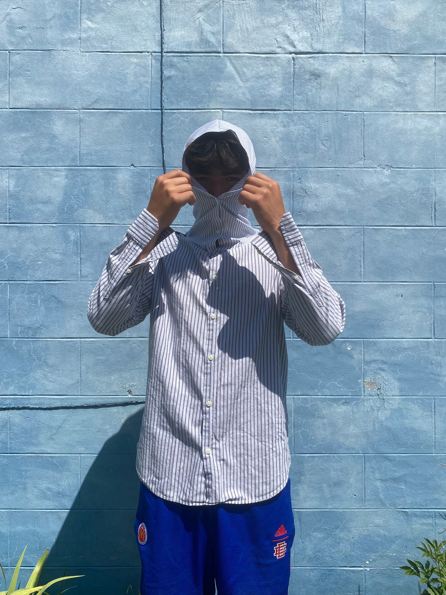 Hooded dress shirt